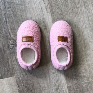 Baby slippers size 18 (6-12)